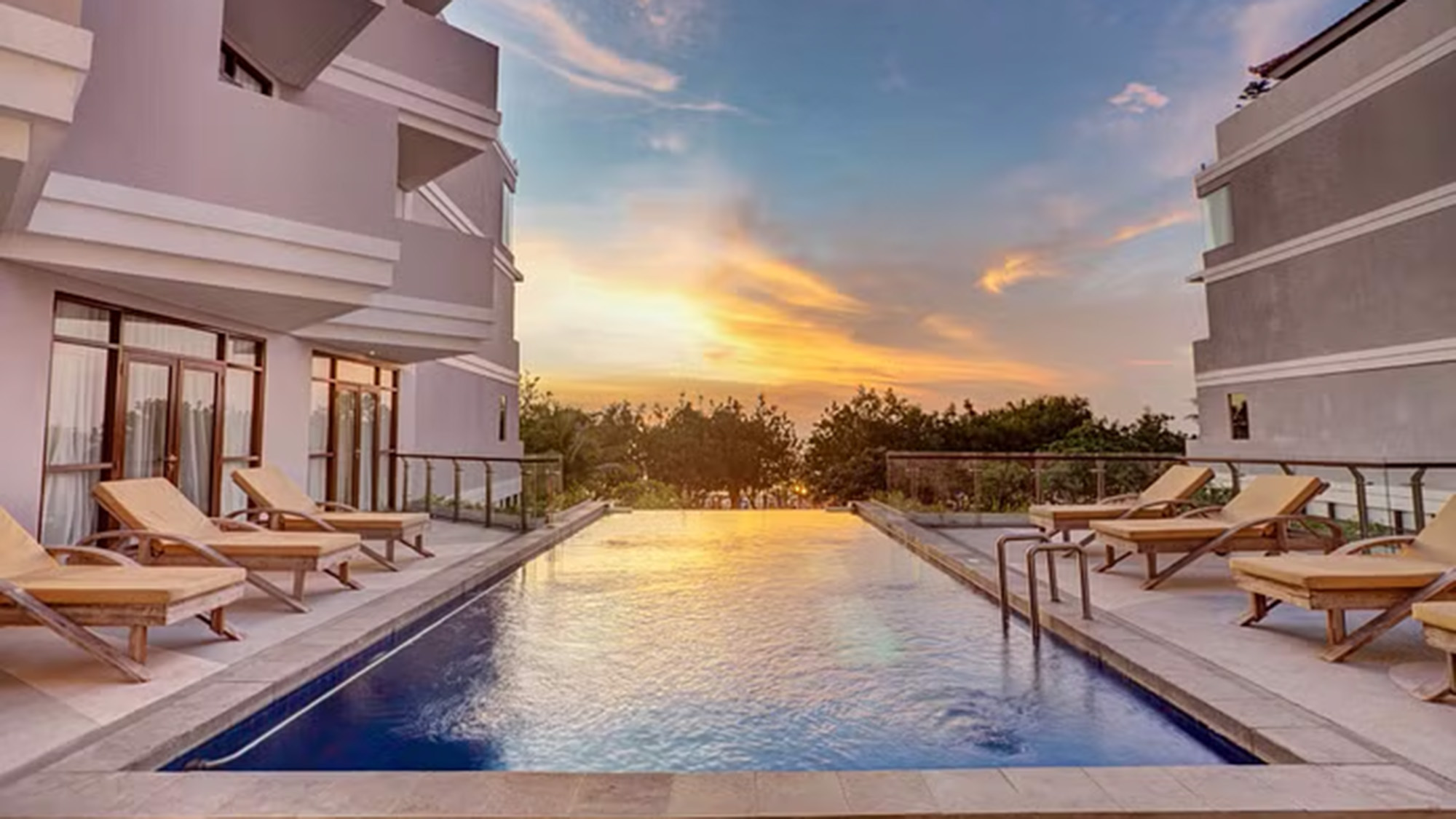 Wyndham Garden Kuta Beach Bali sunset outdoor pool