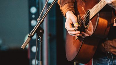 ft Lewis and Leigh, Hillfolk Noir, Suzette Lawrence and the Neon Angels, The Real John Lewis / Trio / Bach / Rimshot, Norrie McCulloch & Marty O'Reilly ar Sage Gateshead's Summertyne Americana Festival 2015 — with Hillfolk Noir and Lewis and Leigh at Summertyne Americana, The Sage, Gateshead